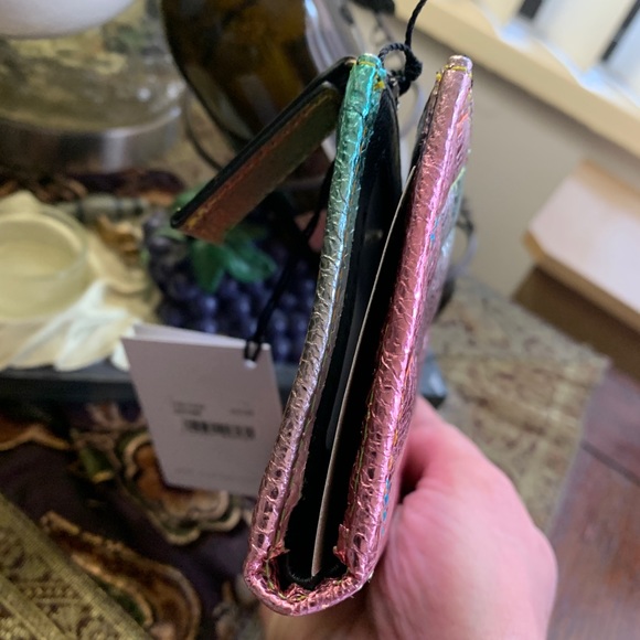 Authentic KURT GEIGER LONDON Metallic leather bifold snap 2zips cards/ID wallet - Picture 4 of 10